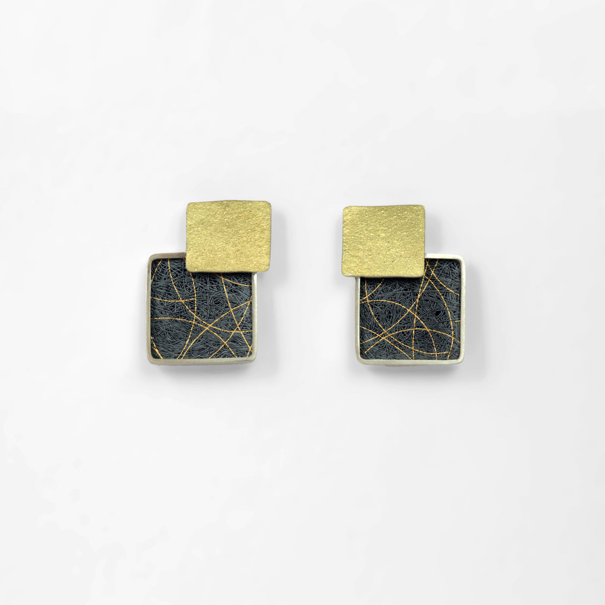 Large Studs No. 268